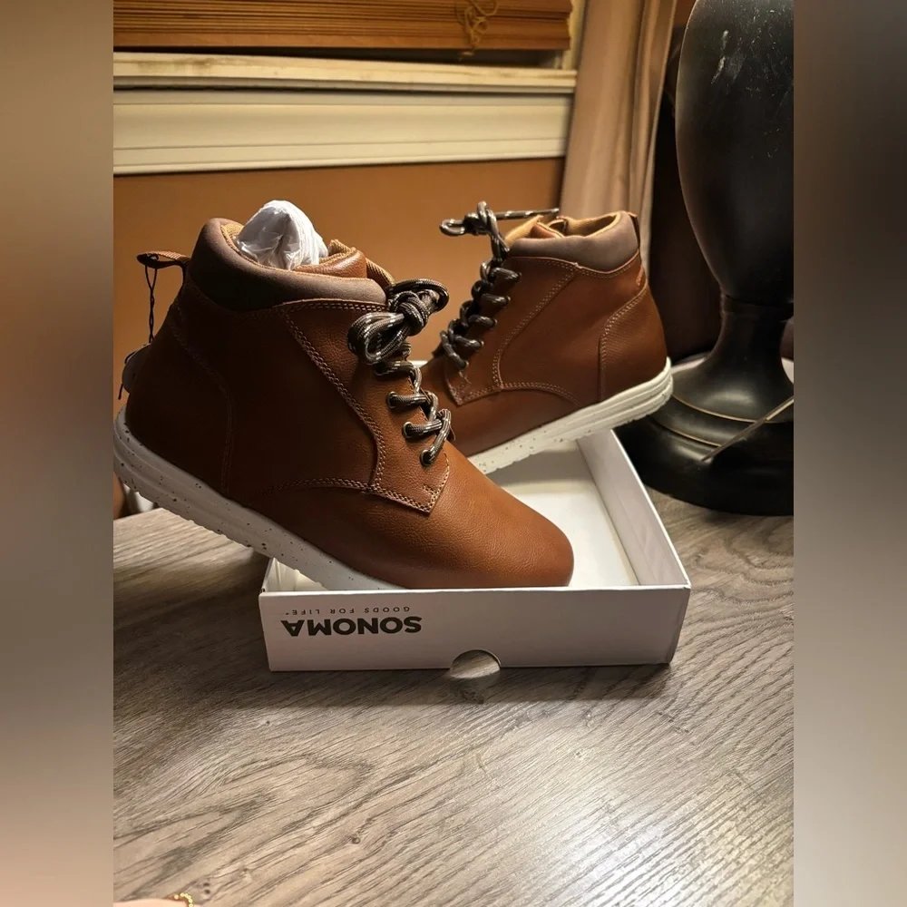 Sonoma Goods For Life® Massimo Kids' Boots. Size 5 NWT